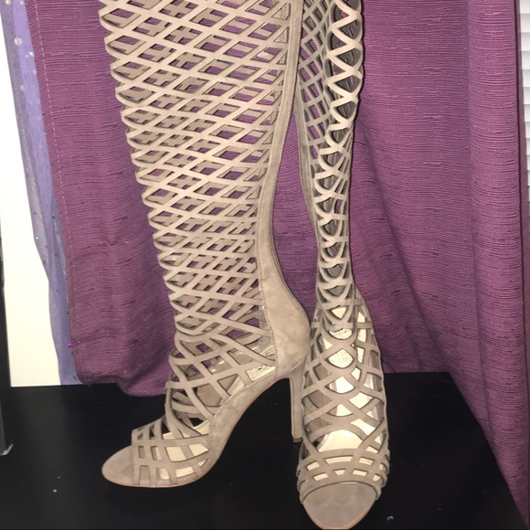 Vince Camuto keliana heels - Picture 1 of 5